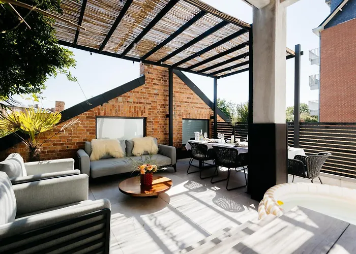 The Edgewater Suites - Park View